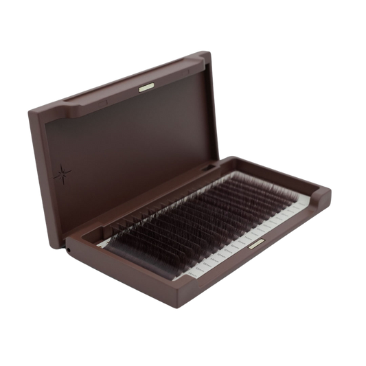 Light Heart Lashes Berry Beautiful lash extension tray