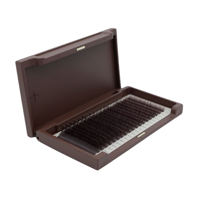 Light Heart Lashes Berry Beautiful lash extension tray